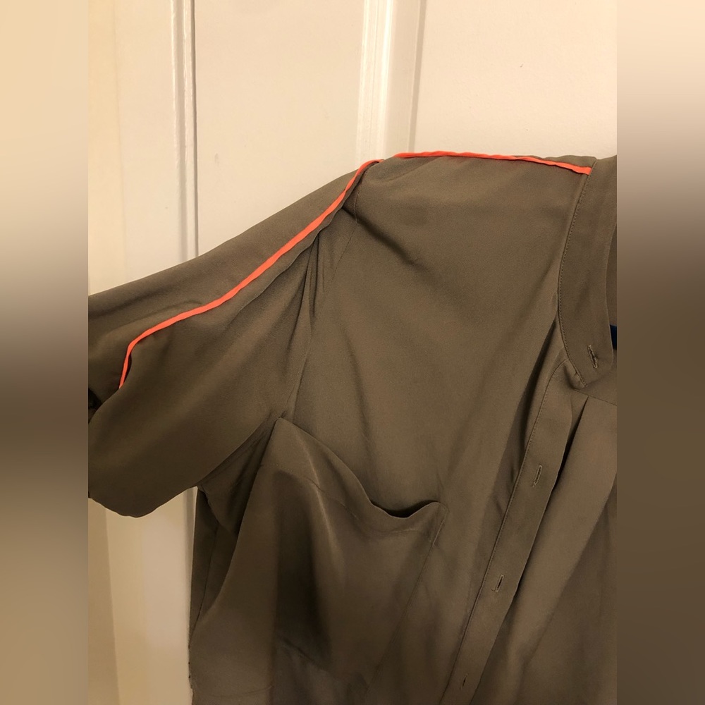 Guess button down - Picture 4 of 4